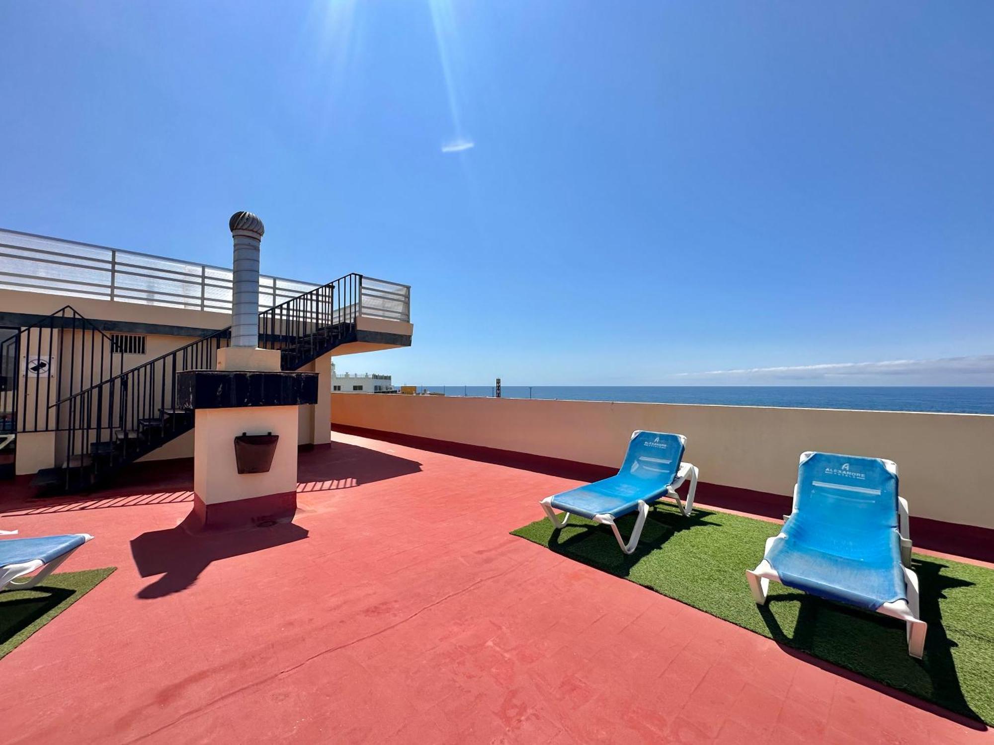 Sea&pool Apartment *